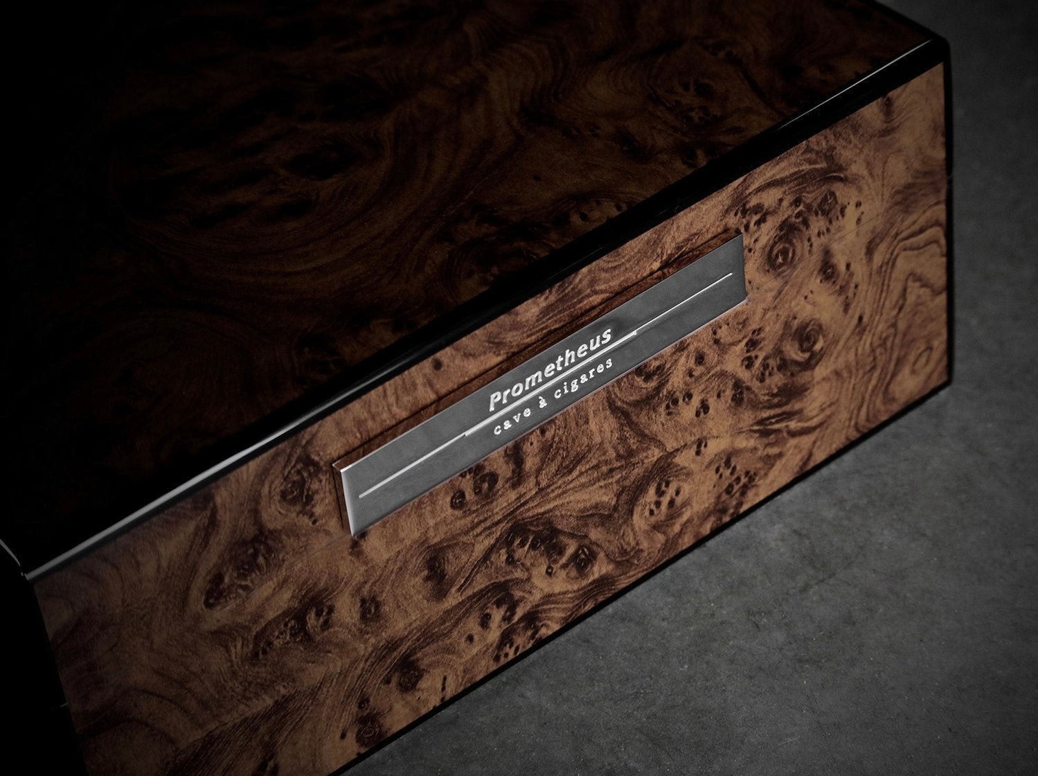 Prometheus Milano Humidor Walnut 50 Cigars 5 Prometheus Milano Humidor Walnut 50 Cigars - Image 5
