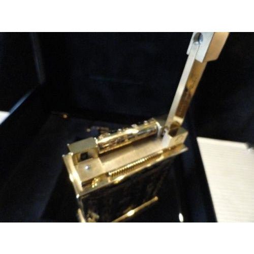 S.T.Dupont Pharaoh Ltd Edition Jeroboam Table Lighter new in the original box 6 S.T.Dupont Pharaoh Ltd Edition Jeroboam Table Lighter new in the original box - Image 6