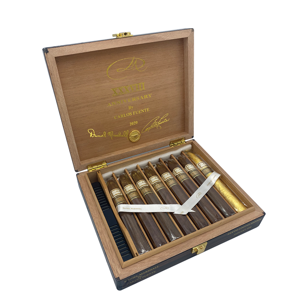 Daniel Marshall x Fuente Bundle 1 Daniel Marshall x Fuente Bundle